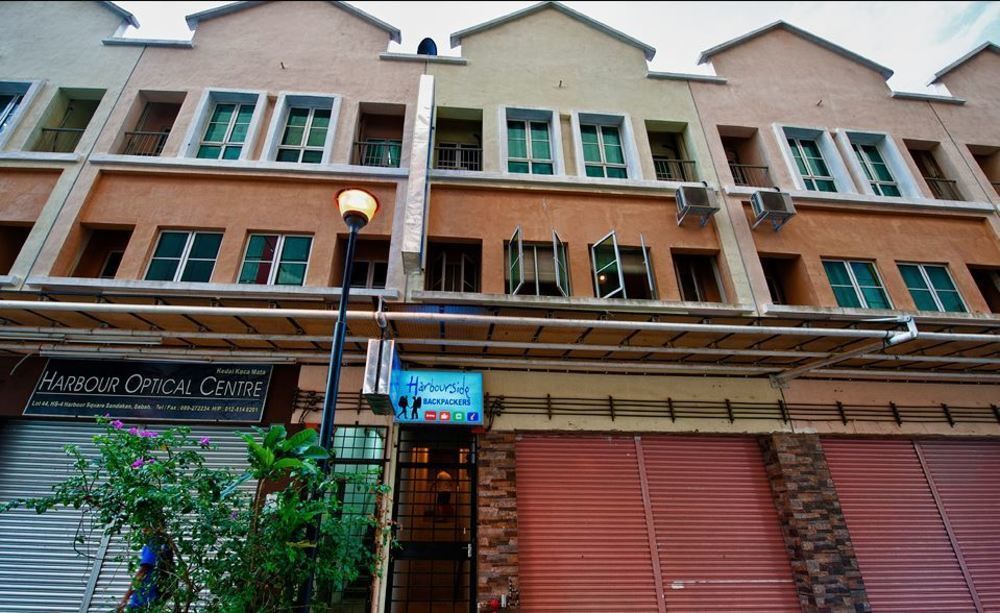 Harbourside Backpackers Hostel Sandakan Ngoại thất bức ảnh