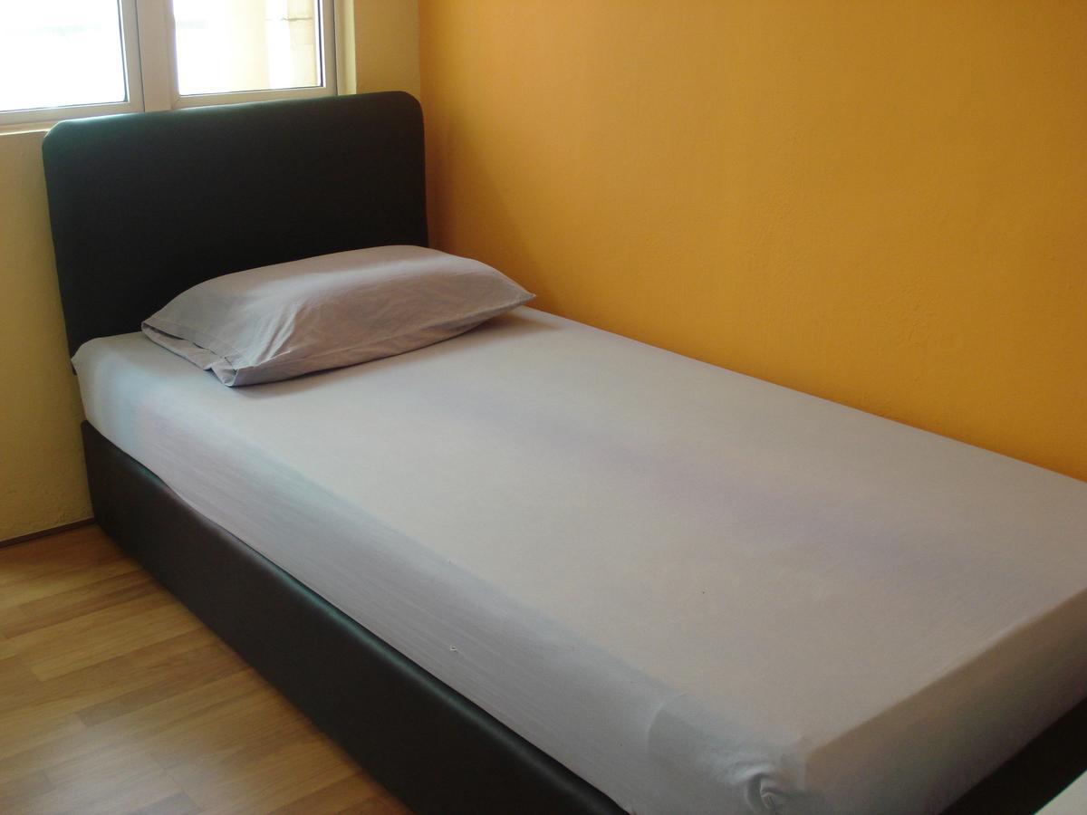 Harbourside Backpackers Hostel Sandakan Ngoại thất bức ảnh